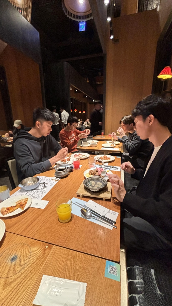 【公司活動】光鼎儀器籃球隊-饗食天堂春酒摸彩聚餐相關圖片